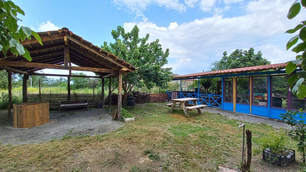 Veli Guest House • Საოჯახო Სასტუმრო Ველი Zemo Alvani Екстериор снимка